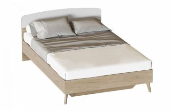  Кровать Калгари 1400 с основанием Дуб натуральный светлый/Белый матовый в Оби - ob.mebel54.com | фото